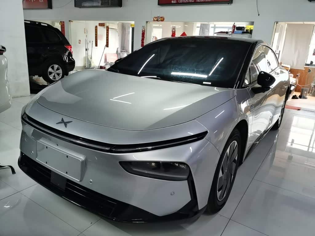 XPENG P7+