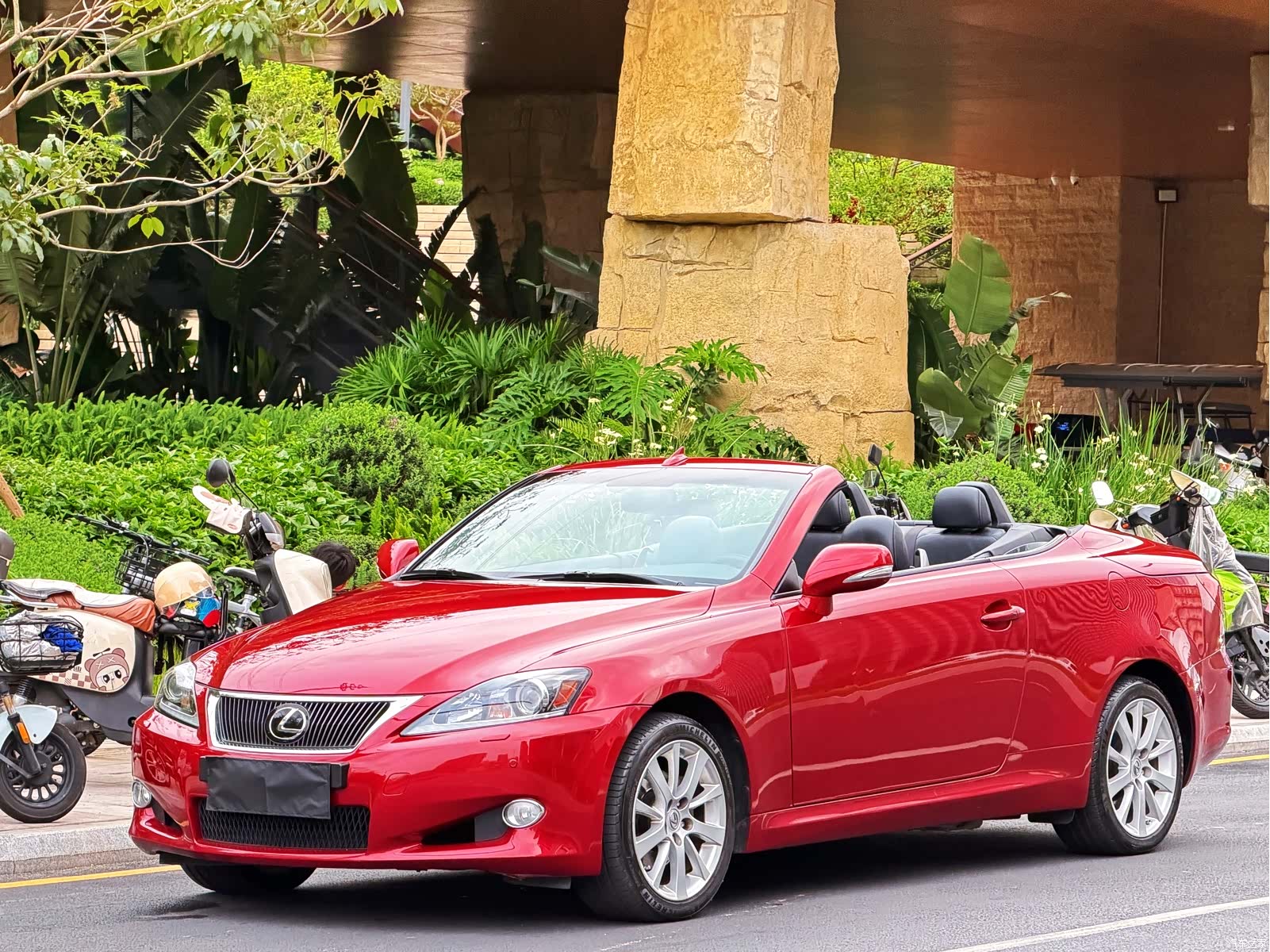 Lexus IS, 2011 1