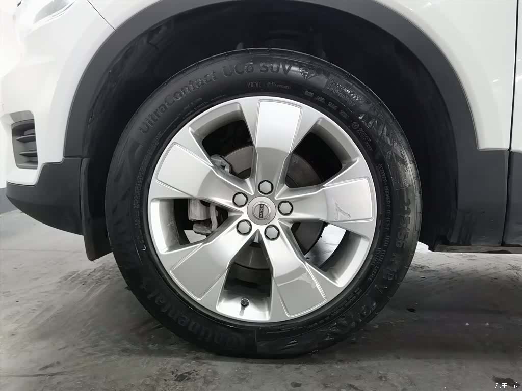 Volvo XC40, 2019 17