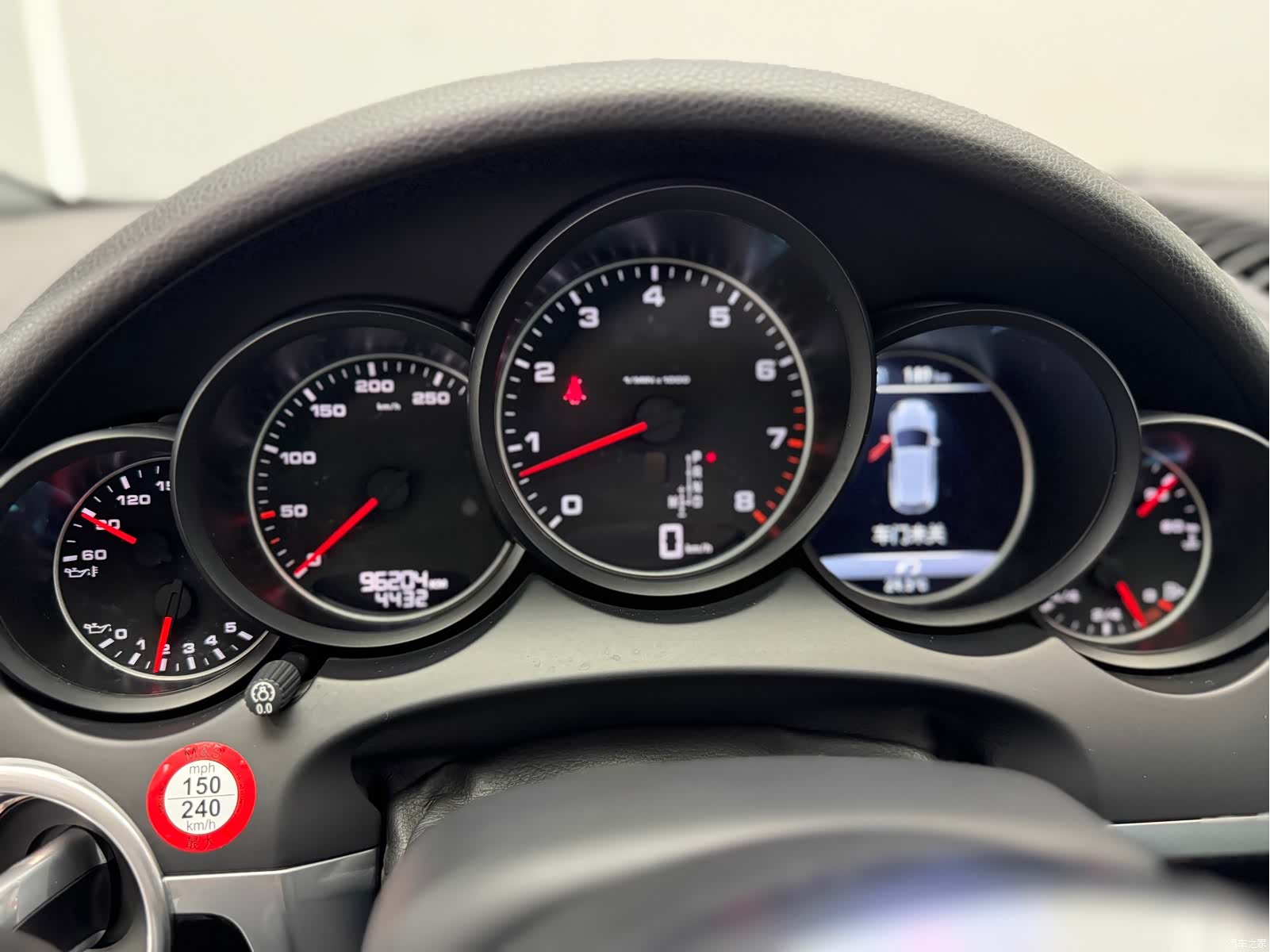 Porsche Cayenne, 2015 10