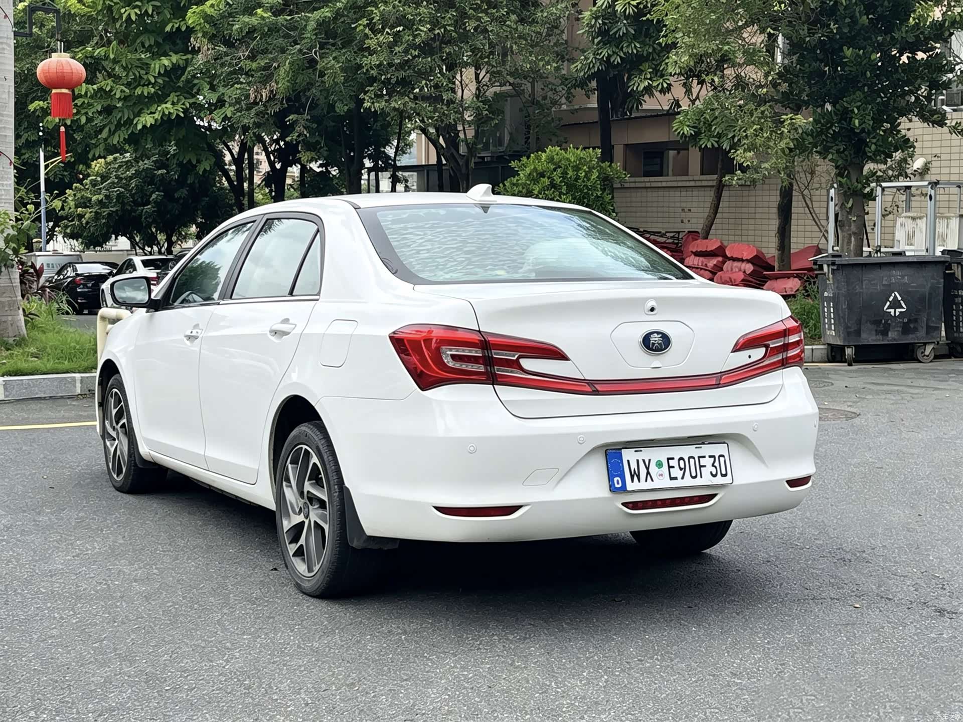 BYD Qin, 2017 4