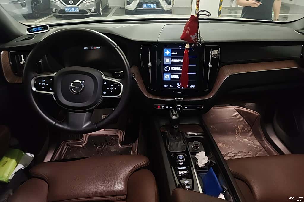 Volvo XC60, 2020 12