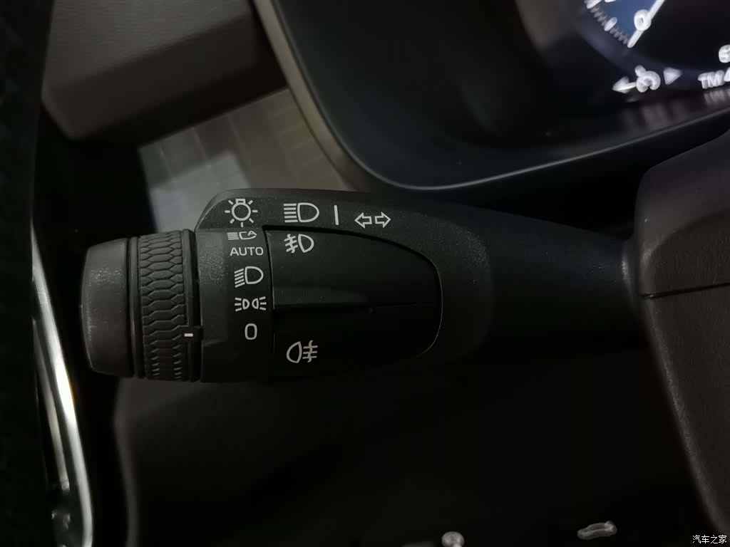 Volvo XC40, 2019 21