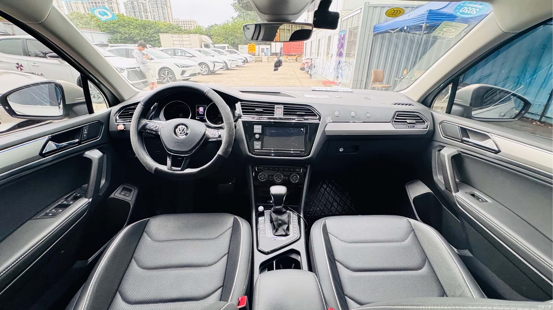 Volkswagen Tiguan L, 2020 12