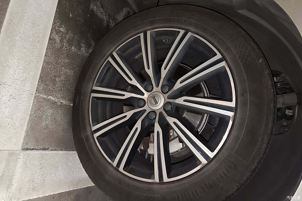 Volvo XC60, 2020 6