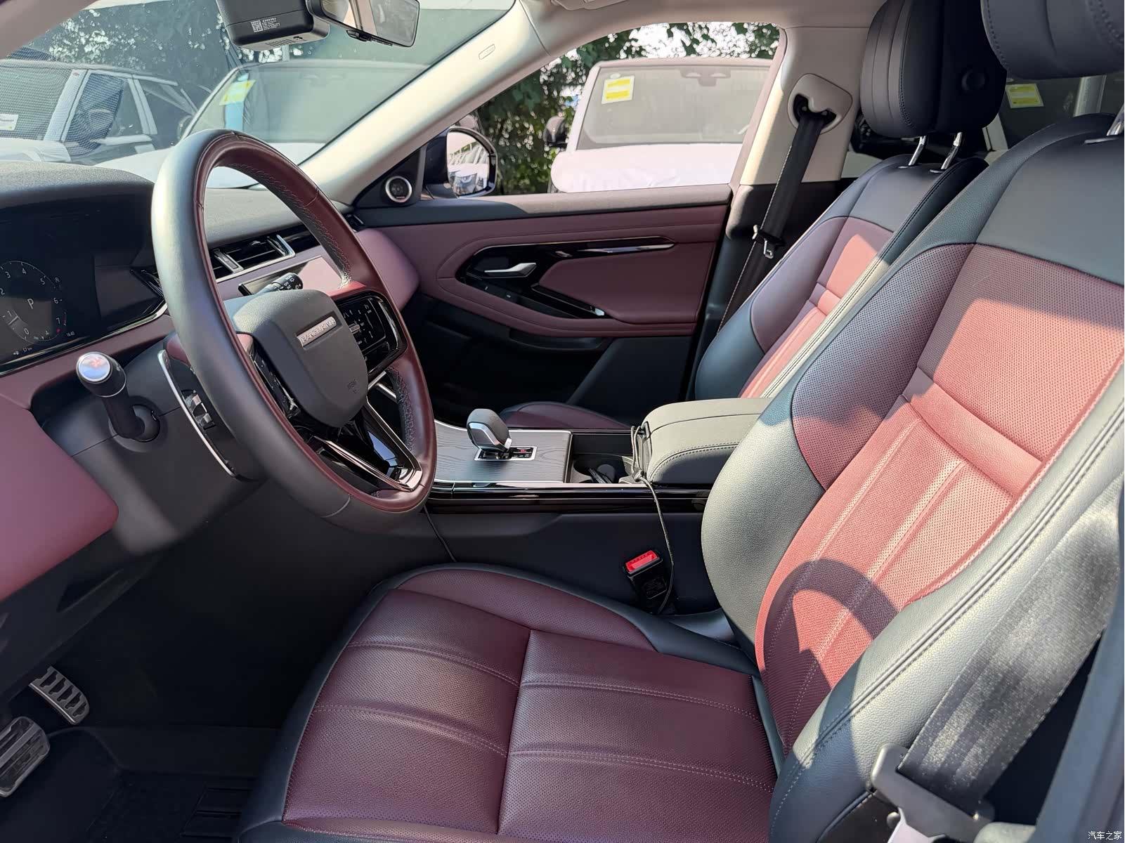 Land Rover Range Rover, 2024 11