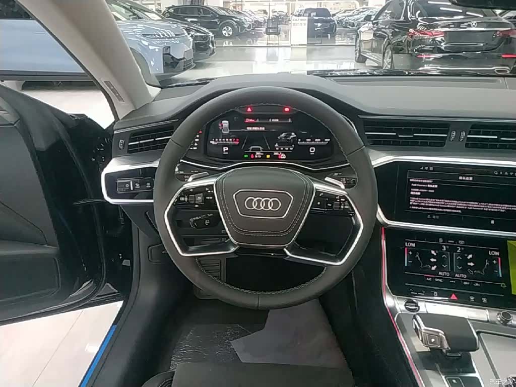 Audi A7L, 2026 11