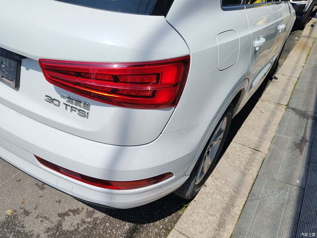 Audi Q3, 2019 24