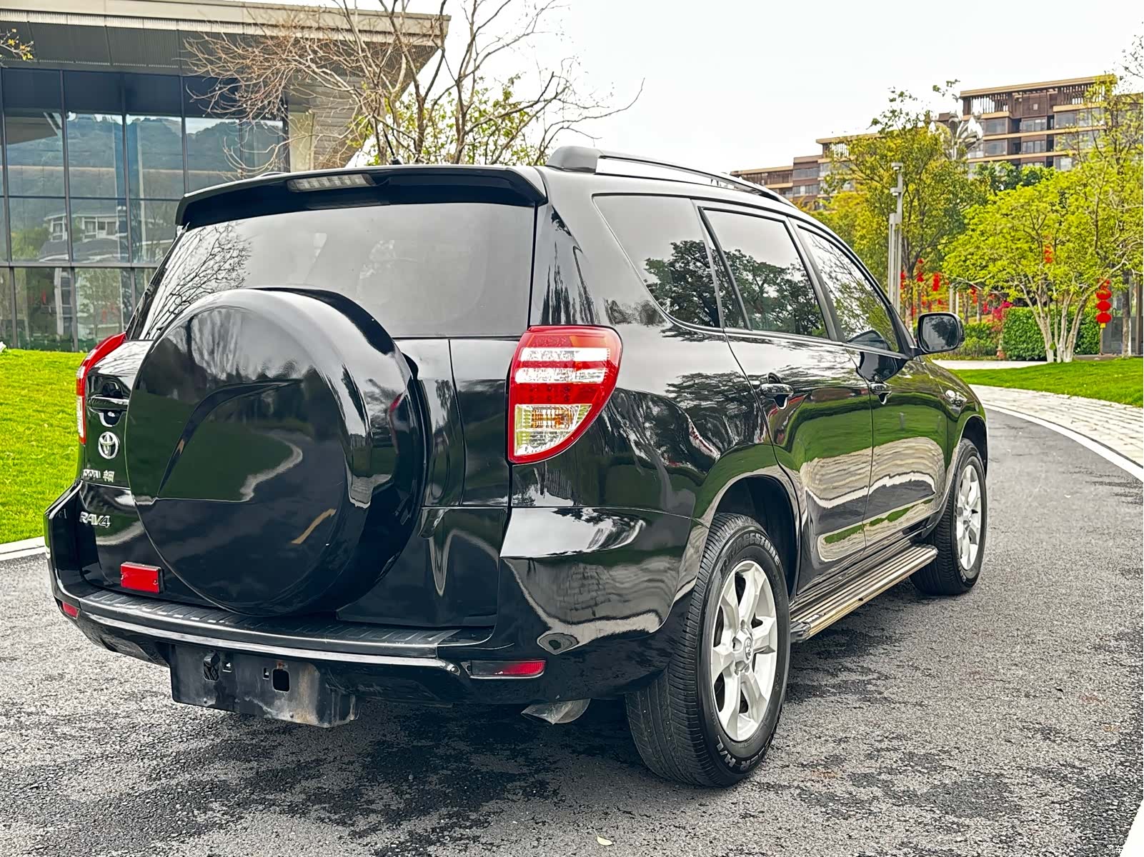 Toyota RAV4, 2013 6