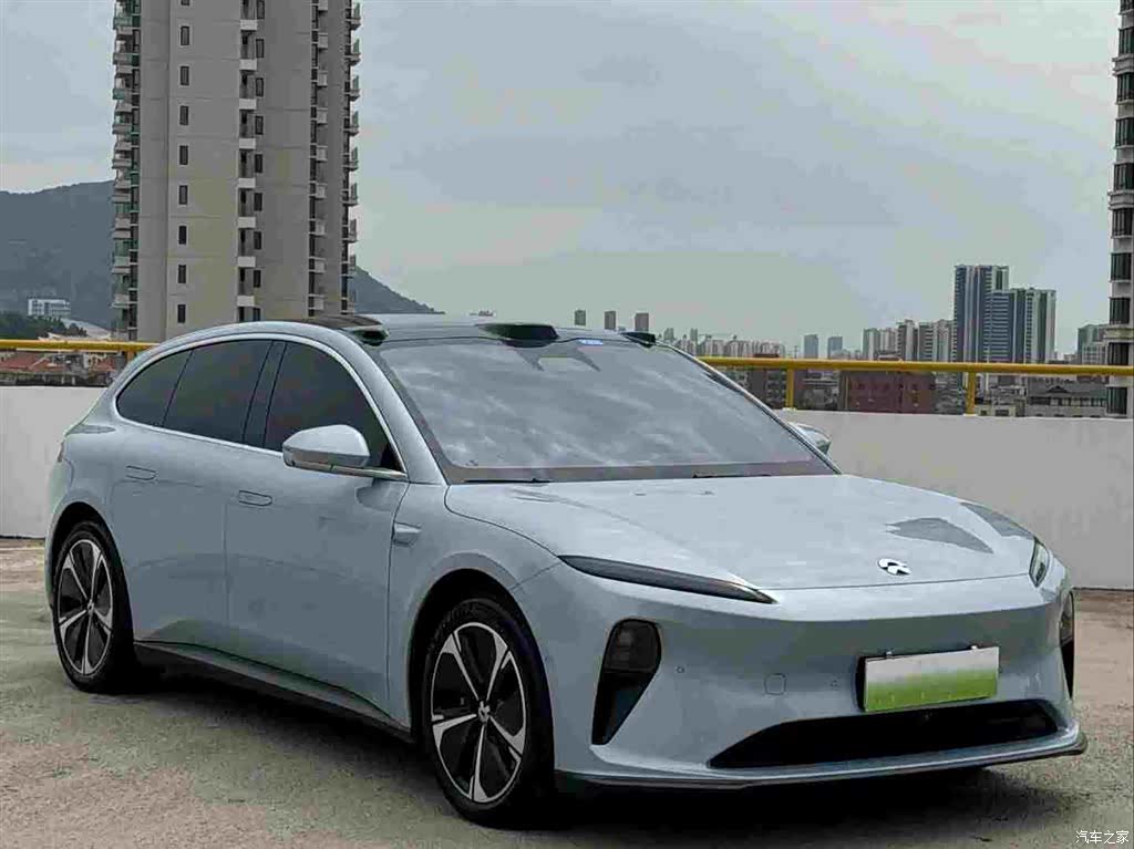 NIO ET5, 2025 4