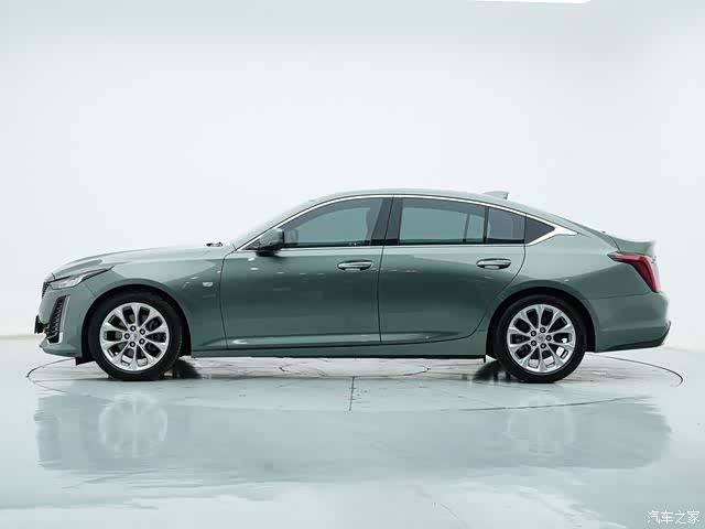 Cadillac CT5, 2022 8