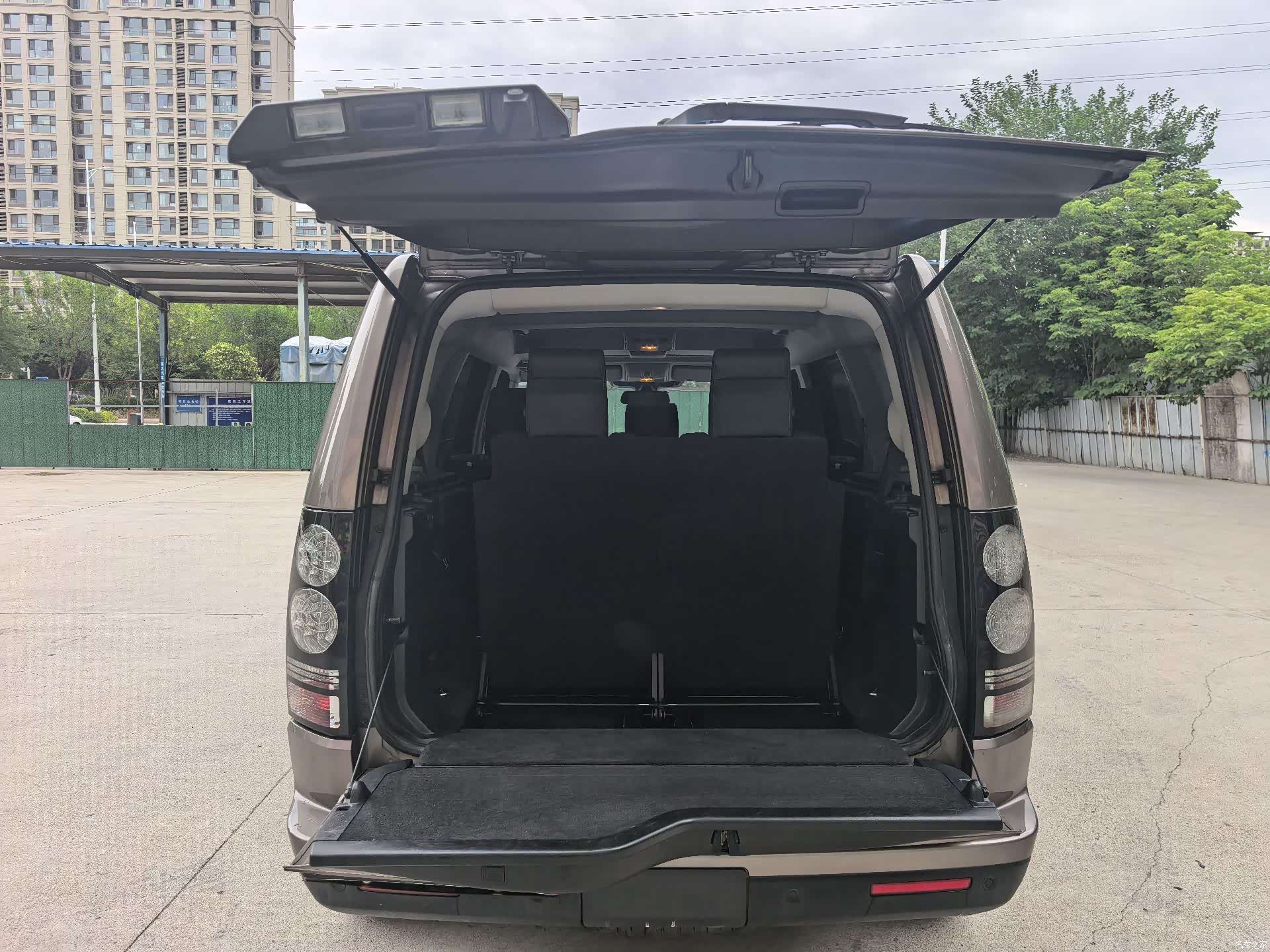 Land Rover Discovery, 2014 12