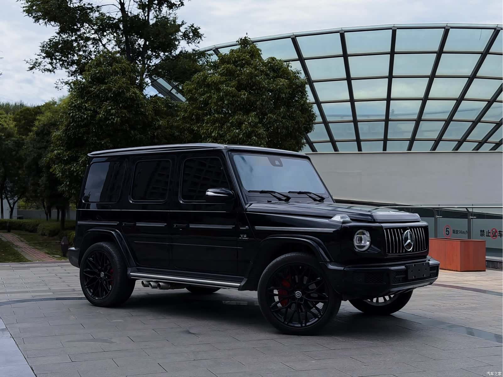 Mercedes-Benz G-Class, 2022 3