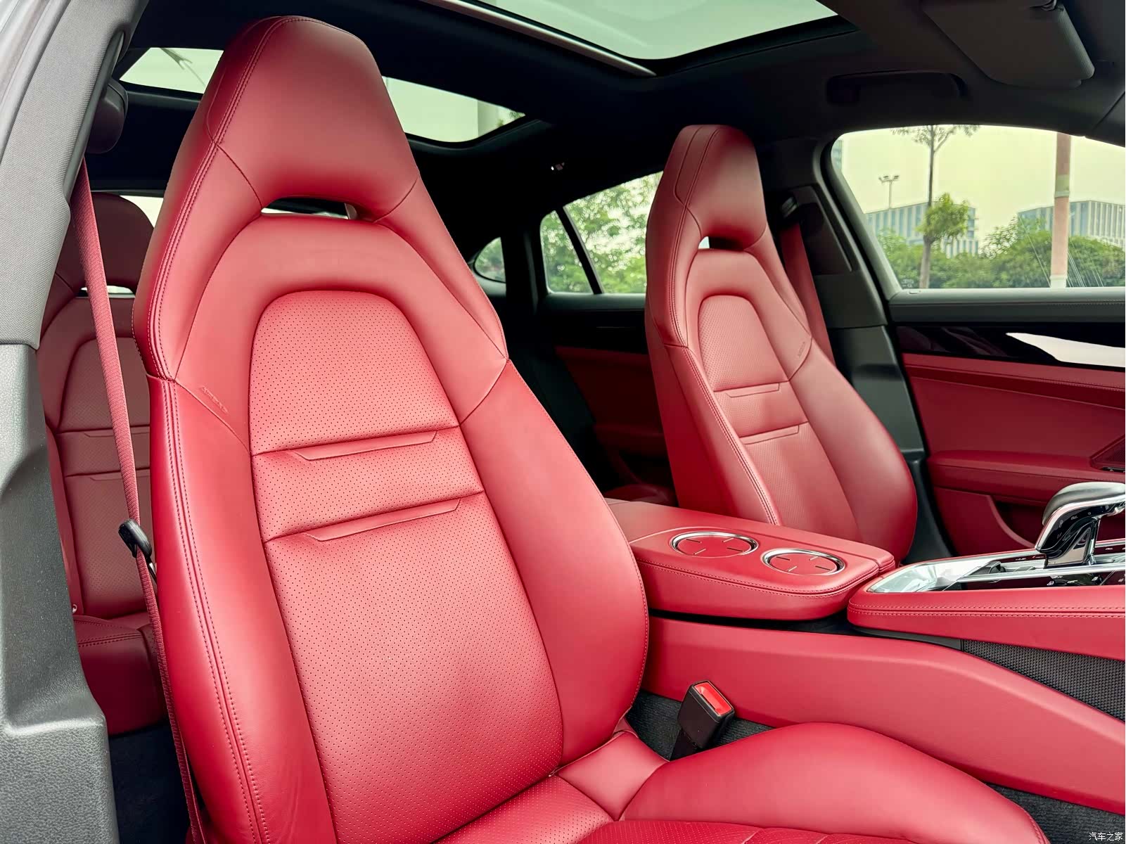 Porsche Panamera, 2022 27
