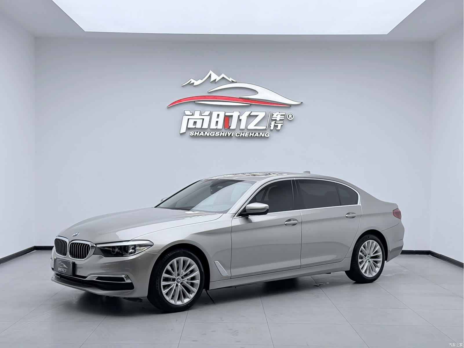 BMW 5 Series, 2019 1
