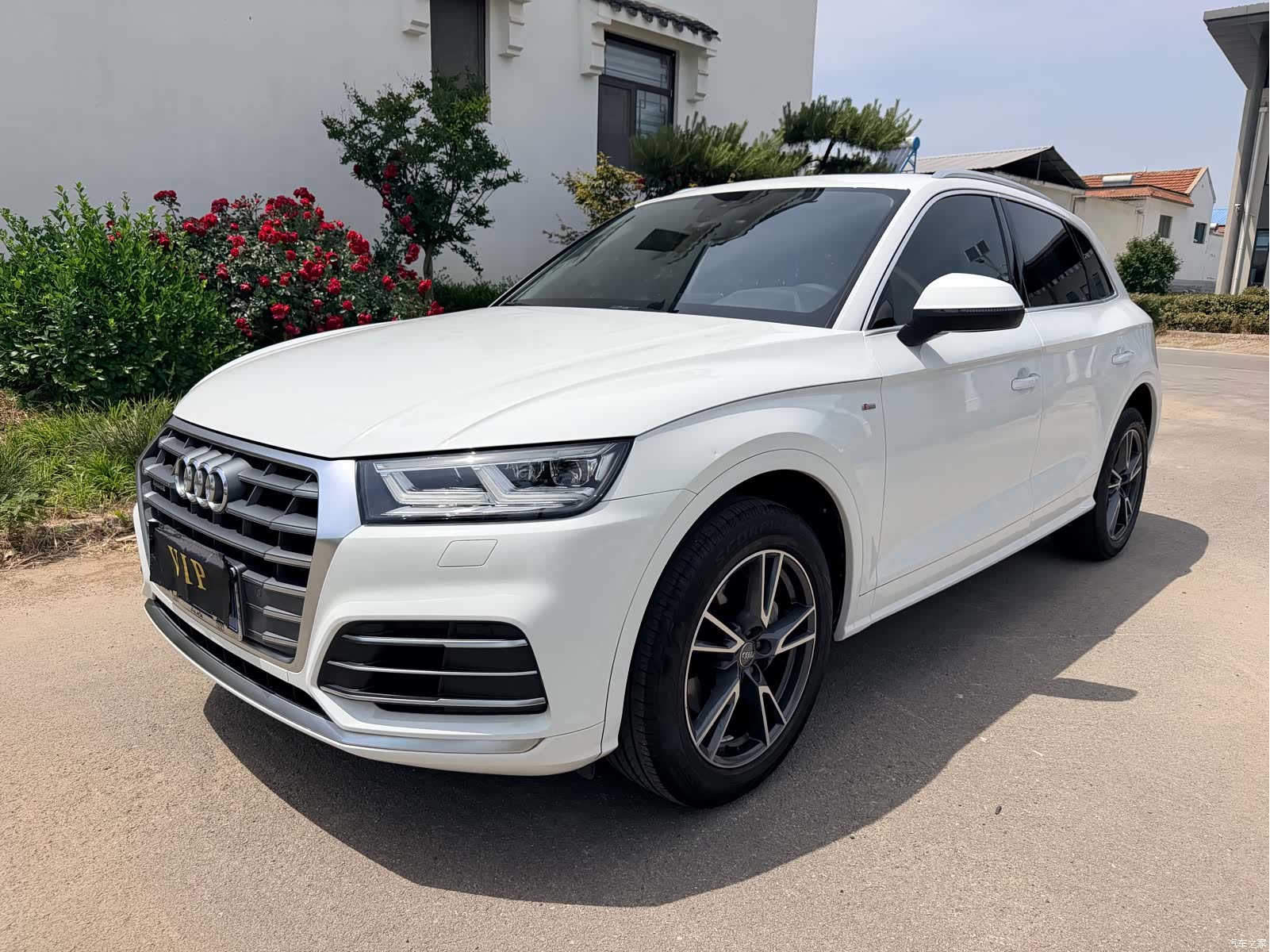 Audi Q5L, 2020 1