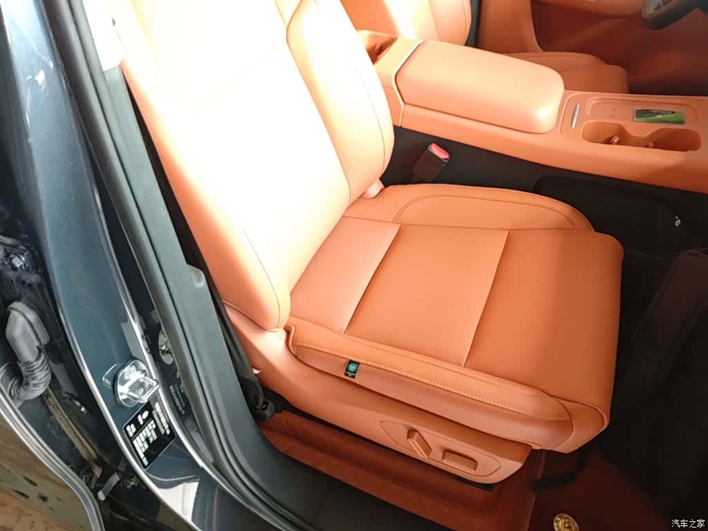 Leapmotor C10, 2025 25