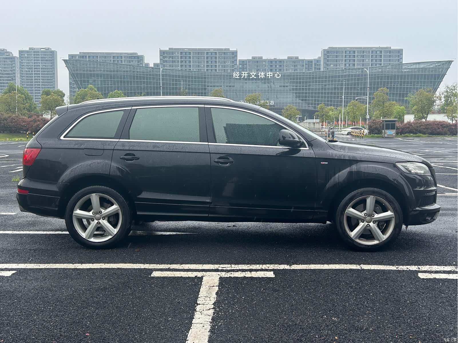 Audi Q7, 2015 7