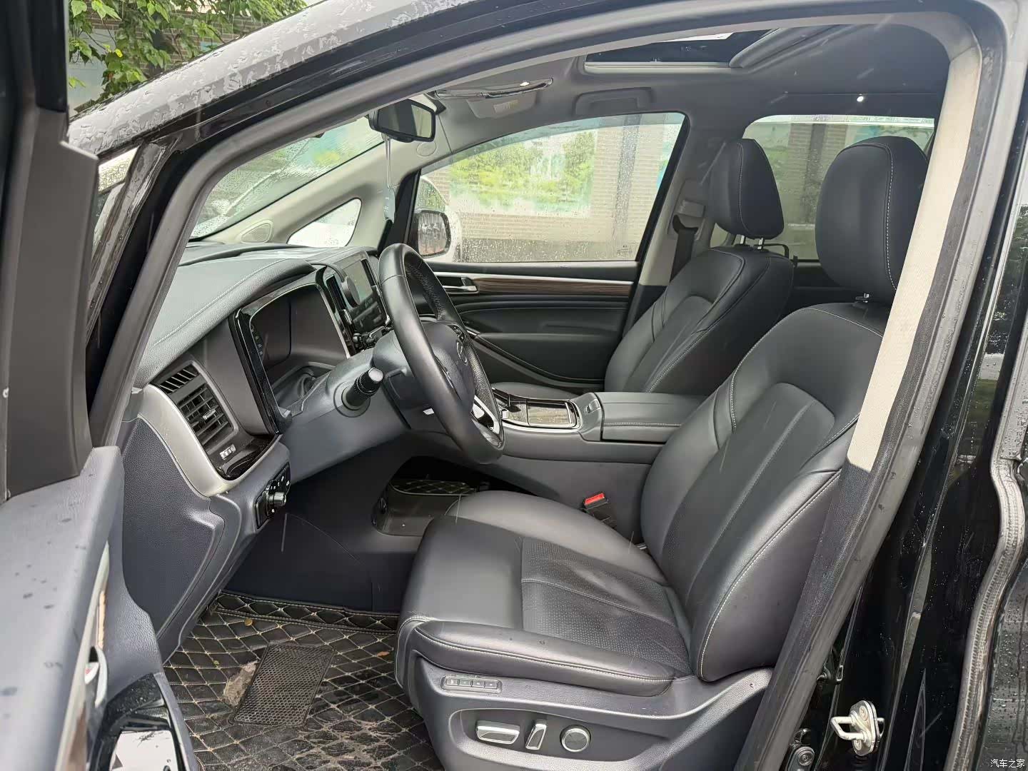 Trumpchi M8, 2021 6
