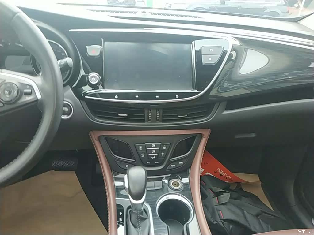 Buick Envision Plus, 2021 13