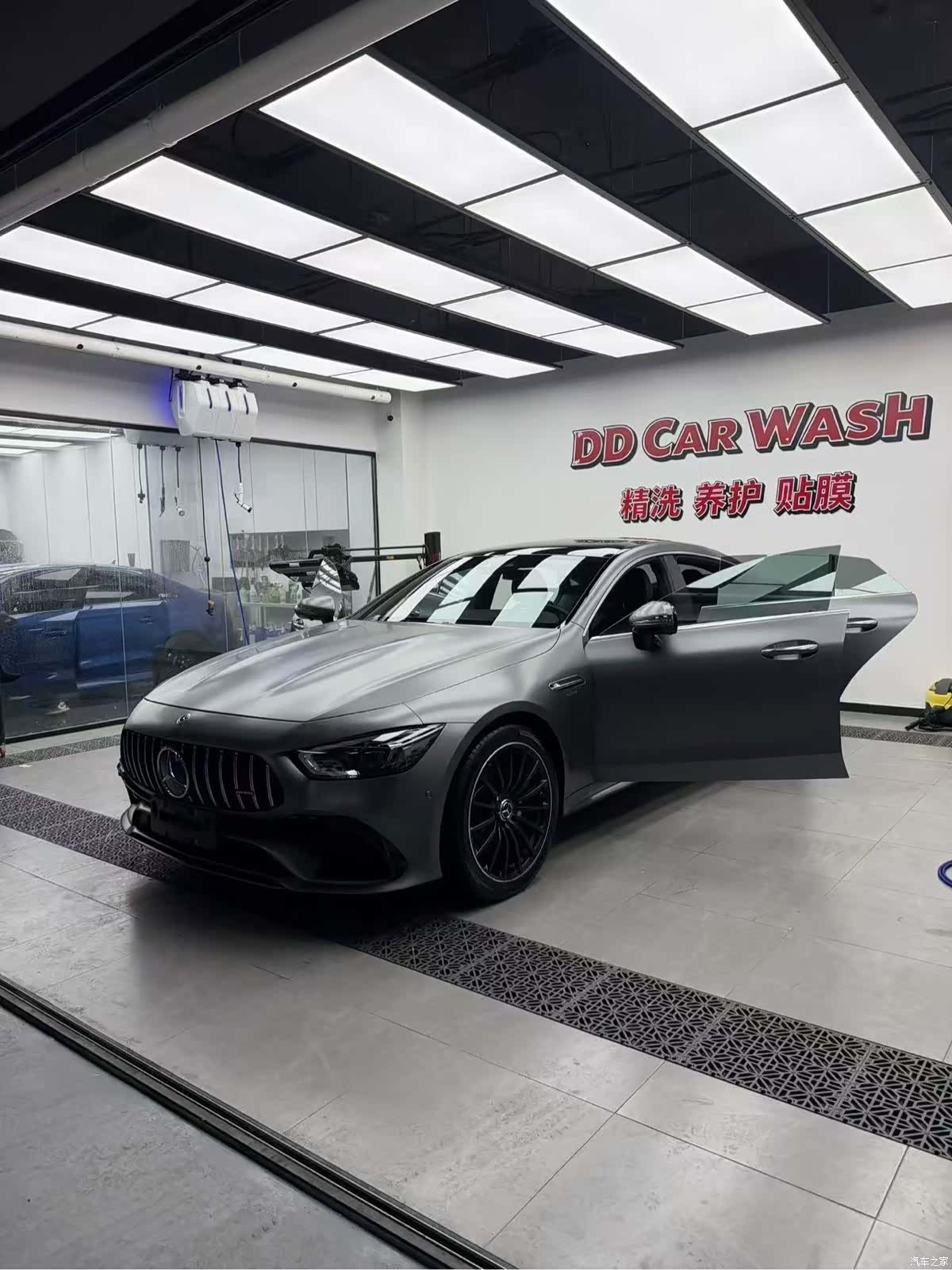 MG AMG