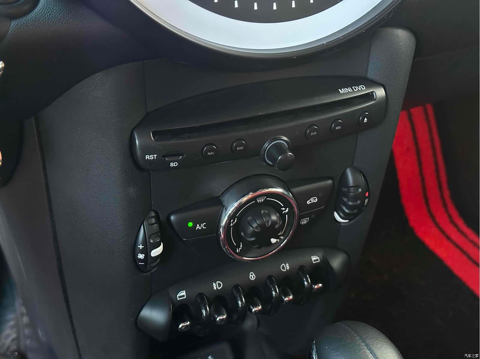 Mini ONE, 2014 10