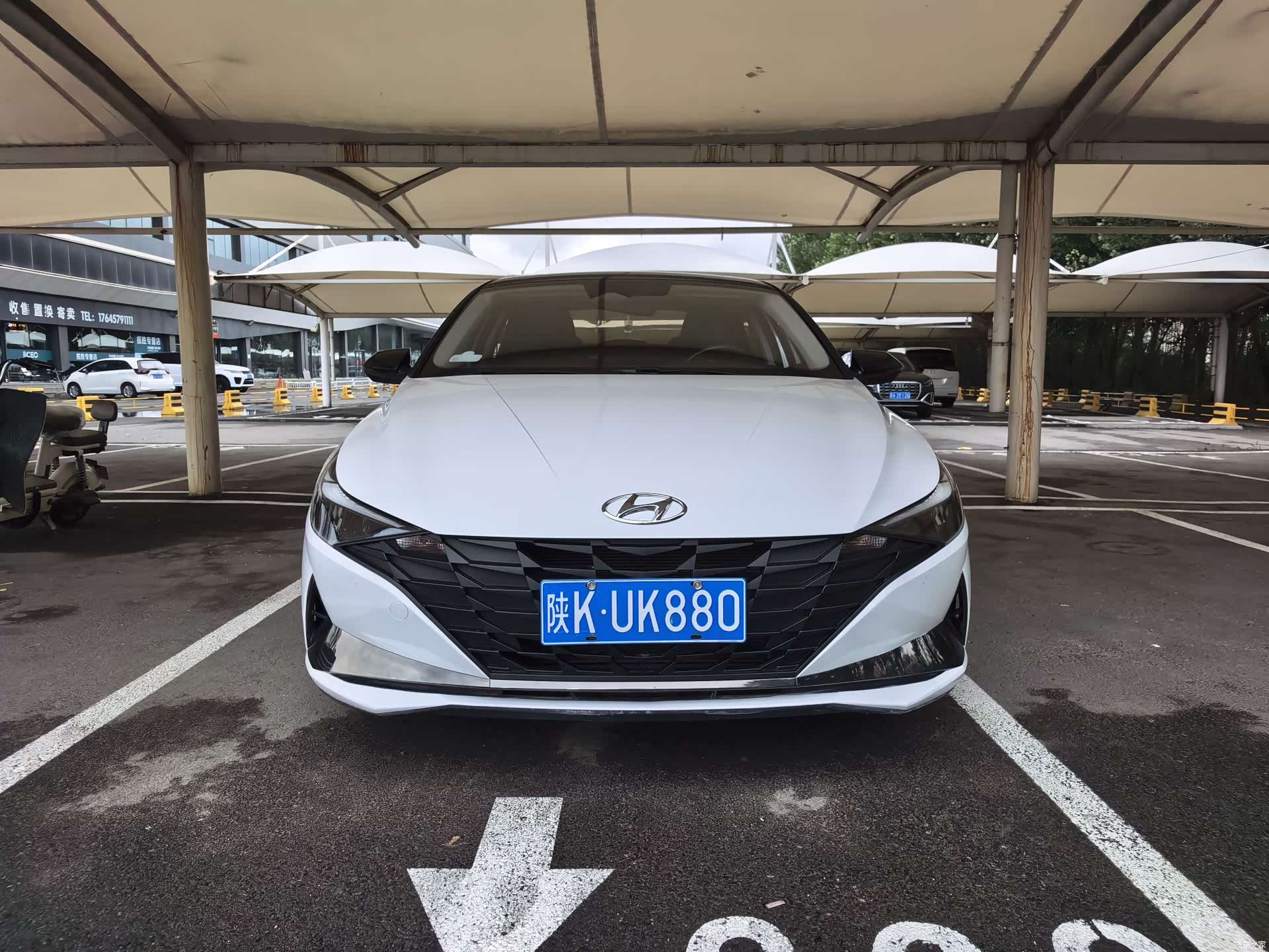 Hyundai Elantra, 2023 2