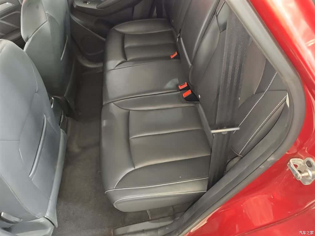 Roewe RX5, 2017 17