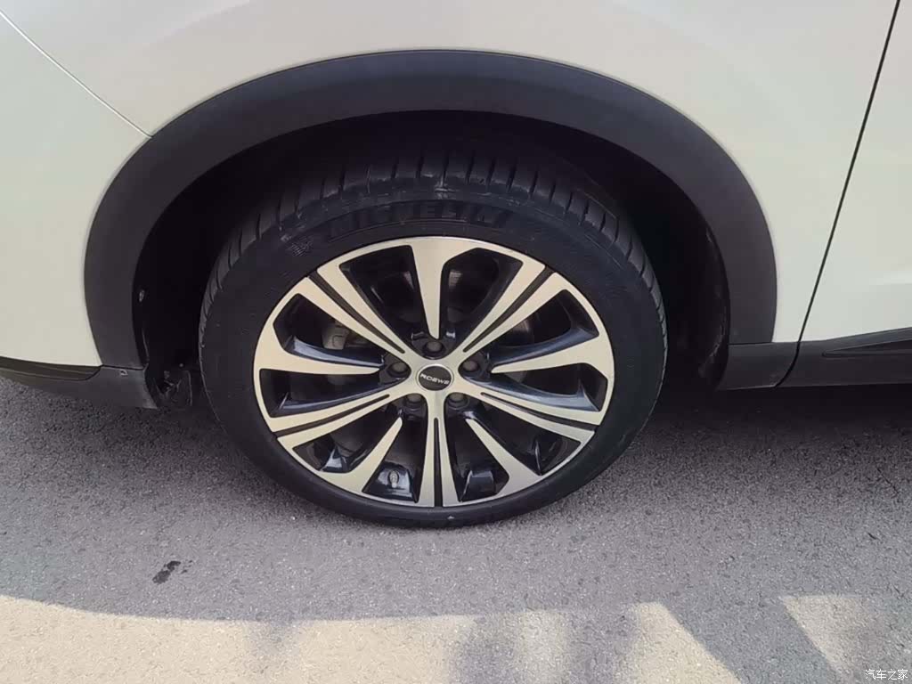 Roewe RX5, 2021 23