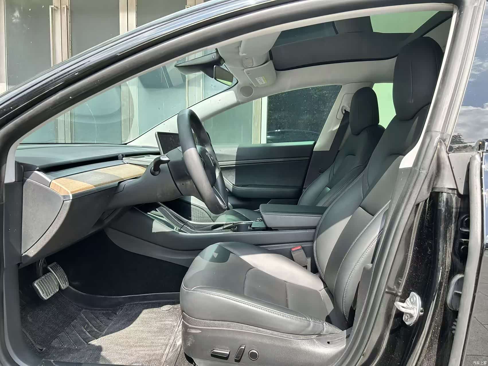 Tesla Model 3, 2020 7