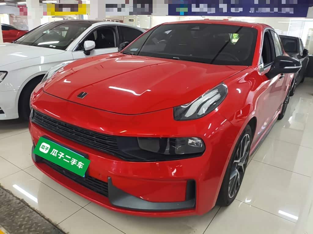 Lynk & Co 03