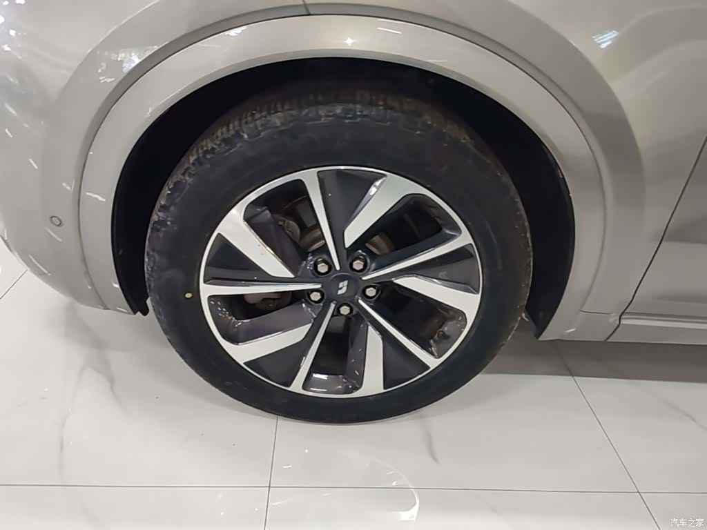 Li Auto ONE, 2021 23