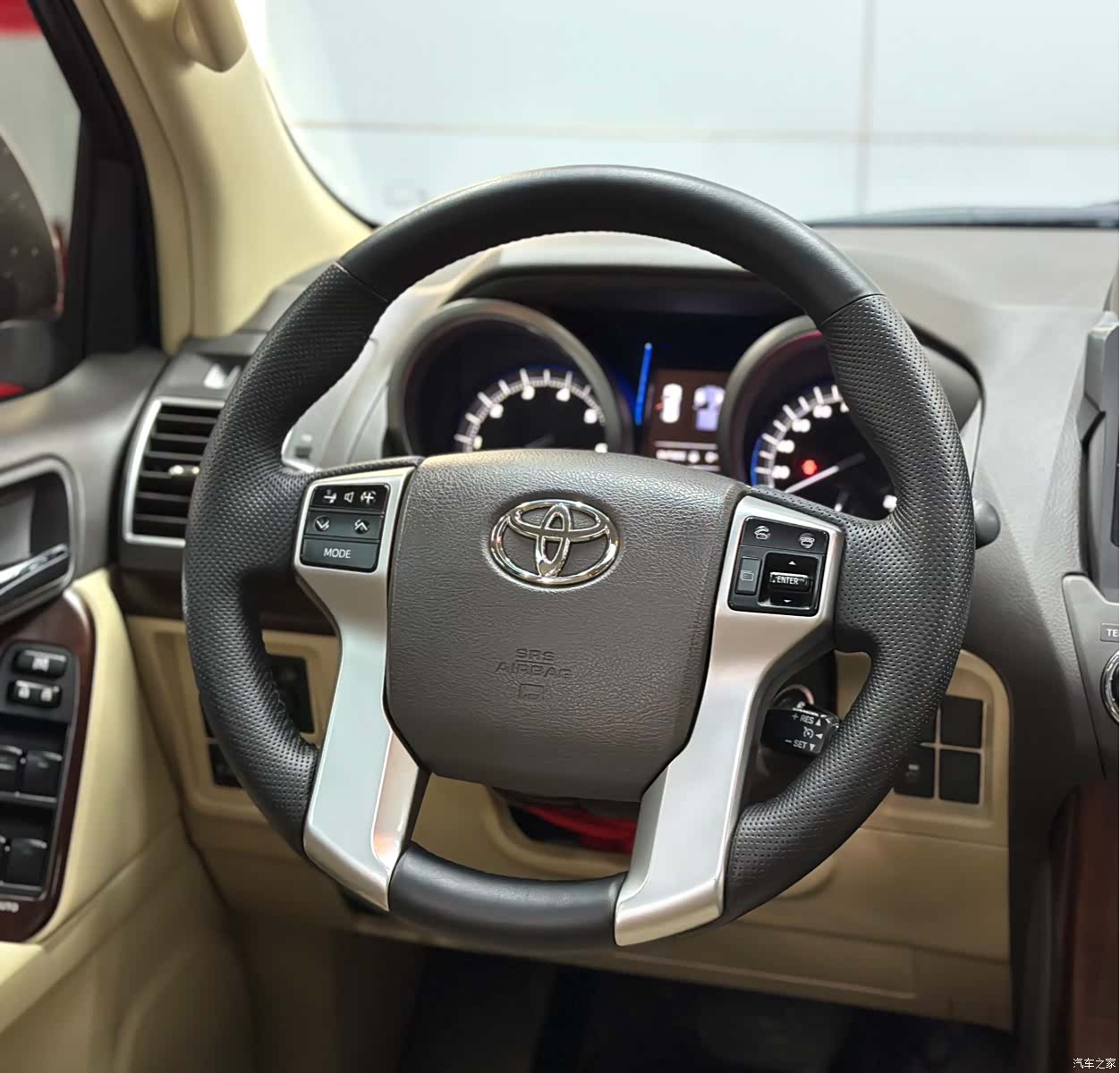 Toyota Prado, 2017 12
