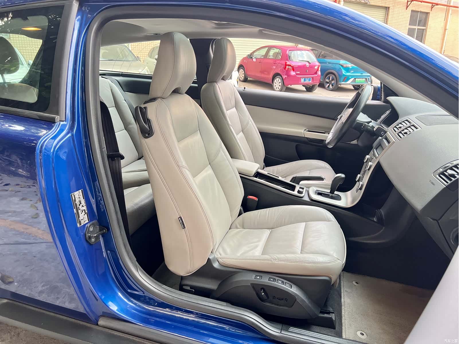 Volvo C30, 2007 8