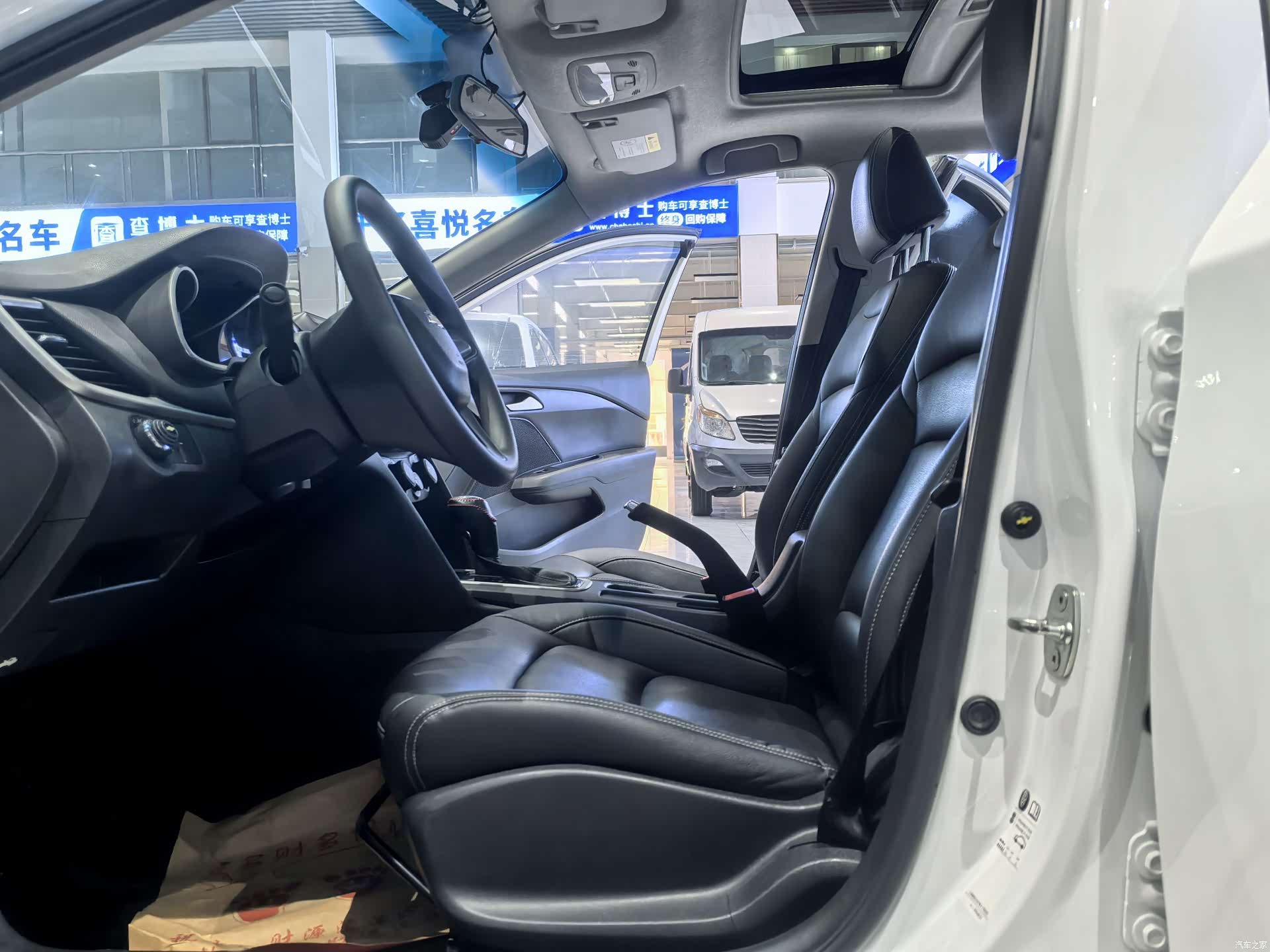 Chevrolet 320, 2019 8