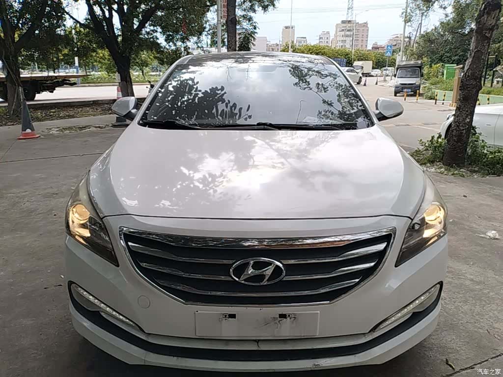 Hyundai GLS, 2016 3