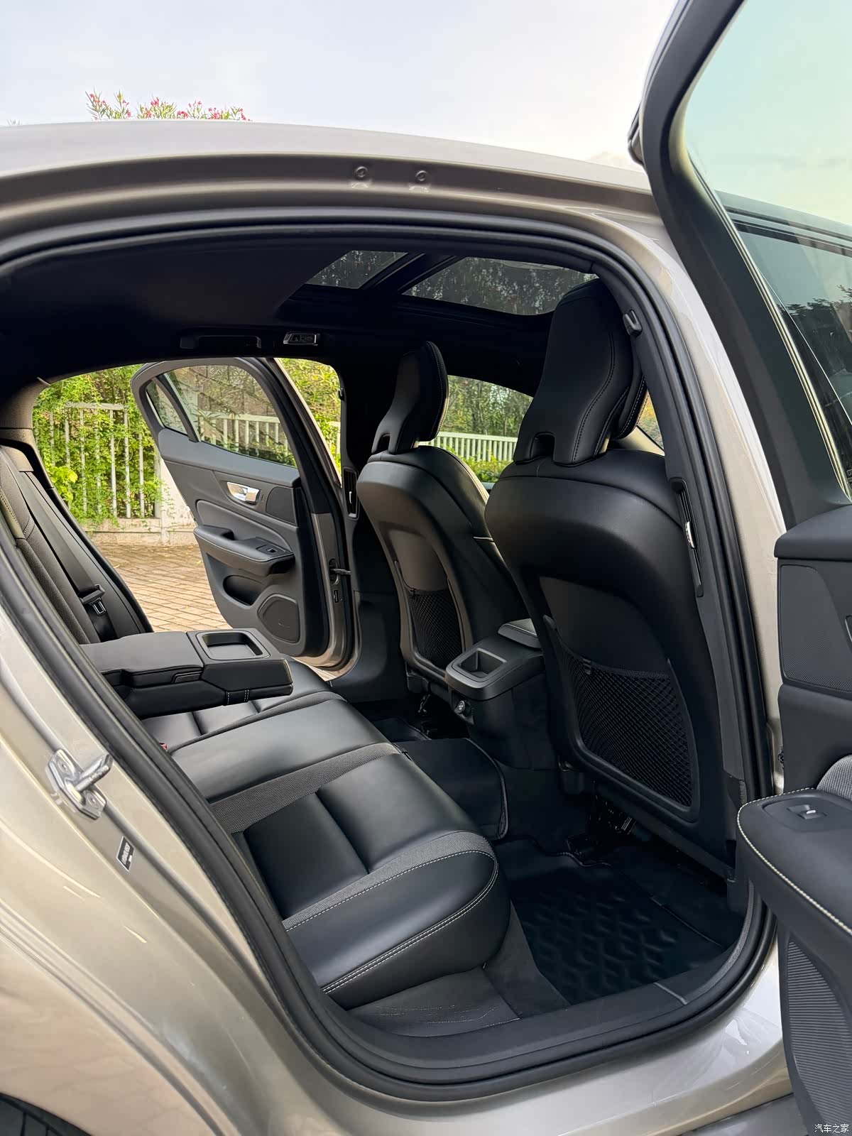 Volvo S60, 2020 10