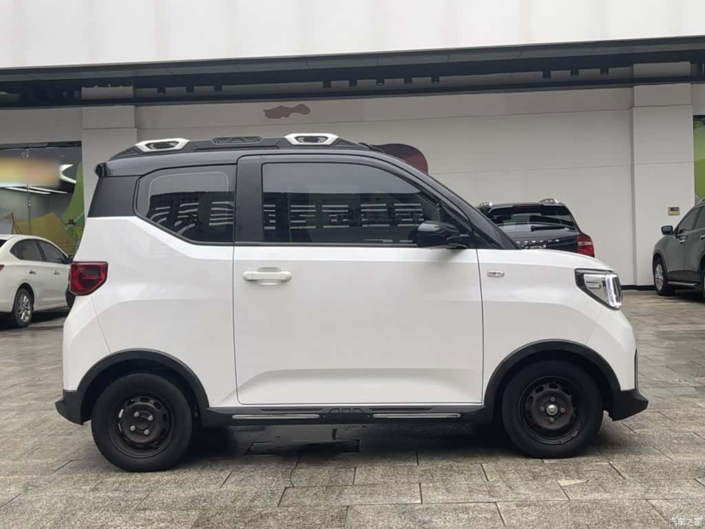 Wuling MINIEV, 2022 24