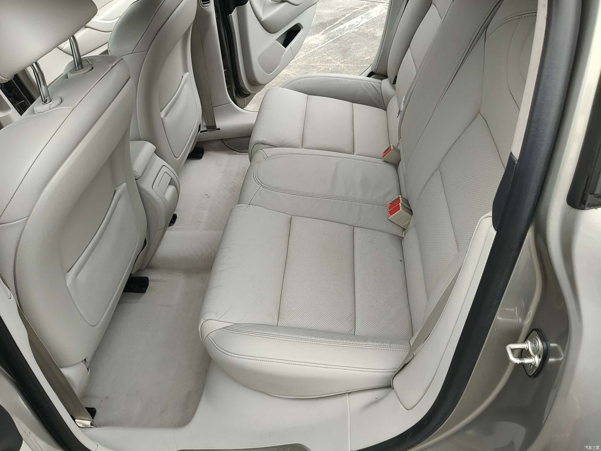 Citroen C5, 2013 11