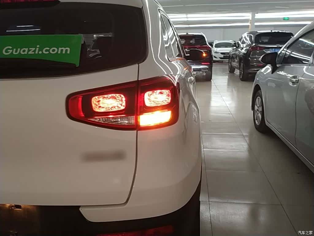 Kia KX3, 2017 8