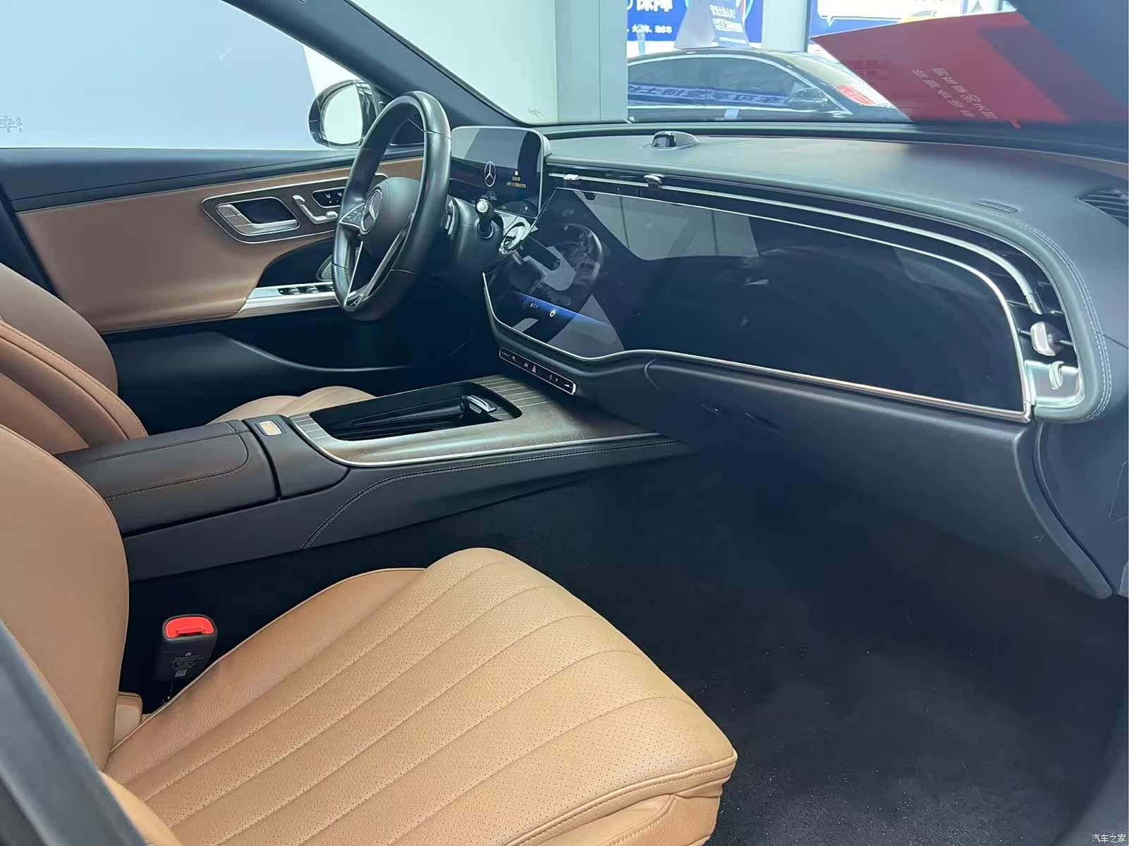Mercedes-Benz E-Class, 2024 7