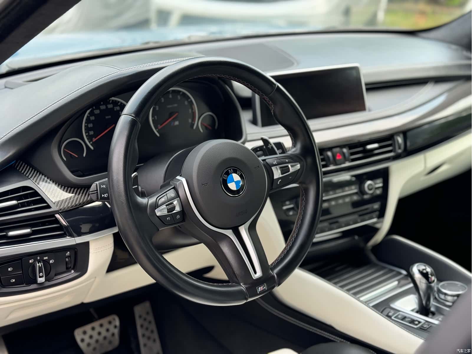 BMW X5, 2016 7