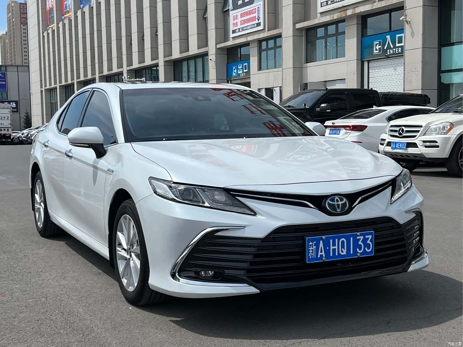 Toyota Camry, 2022 3