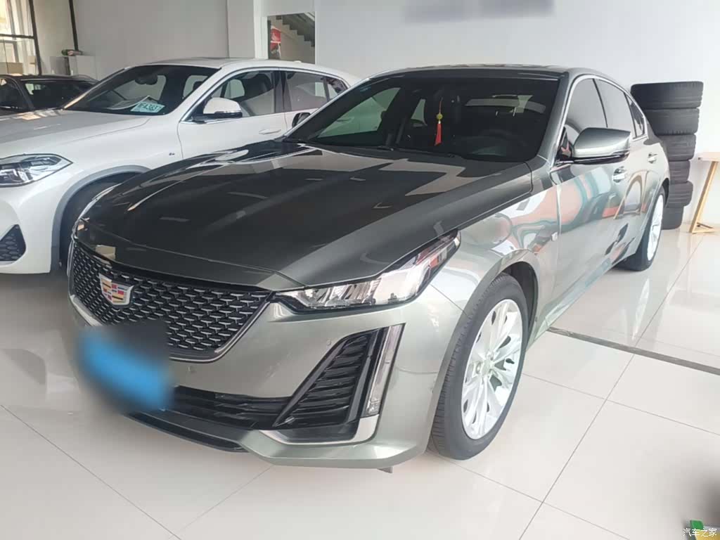 Cadillac CT5, 2023 2