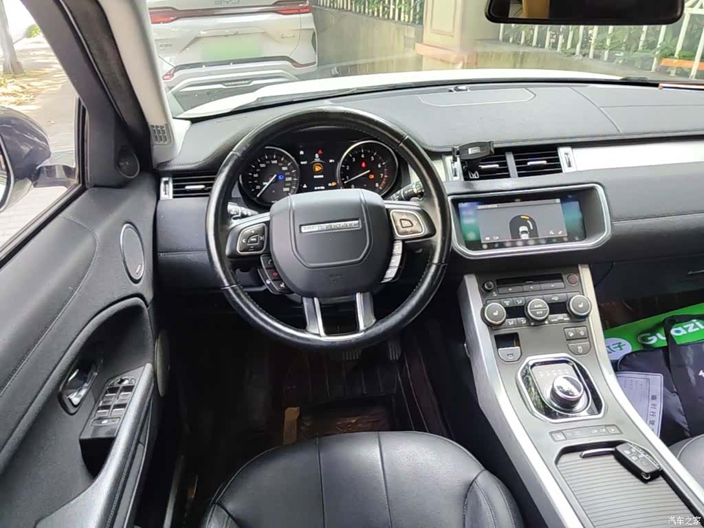 Land Rover Range Rover, 2019 11