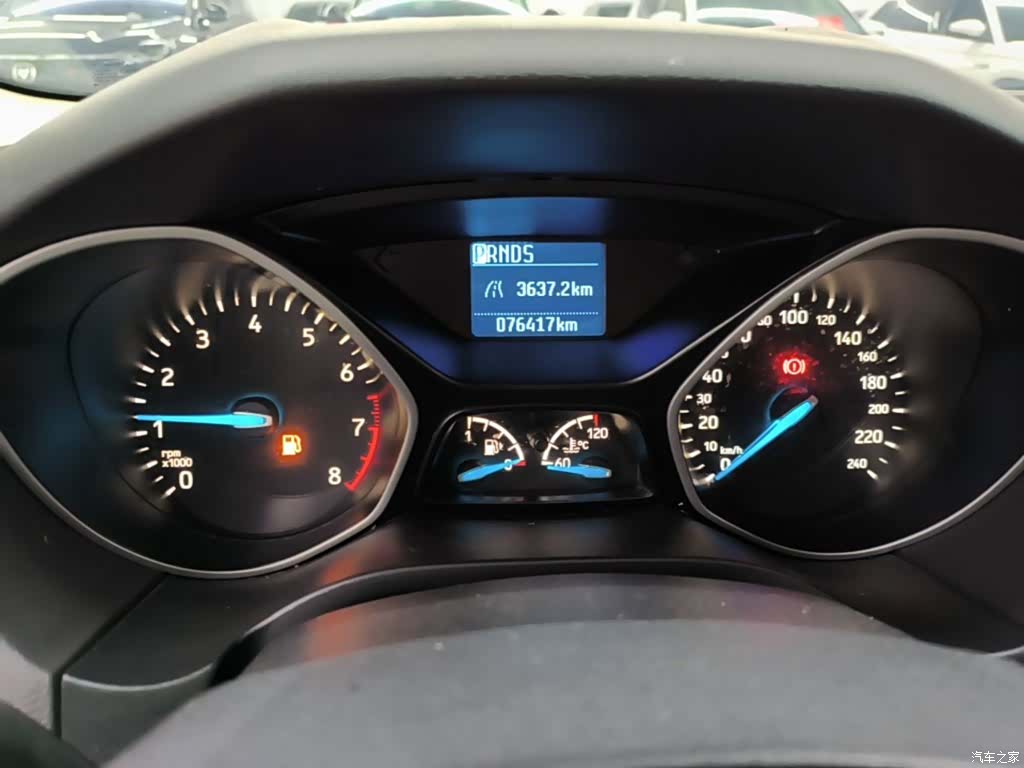 Ford Focus, 2018 12