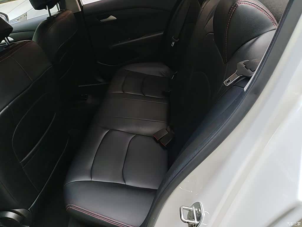 Chevrolet 320, 2018 17
