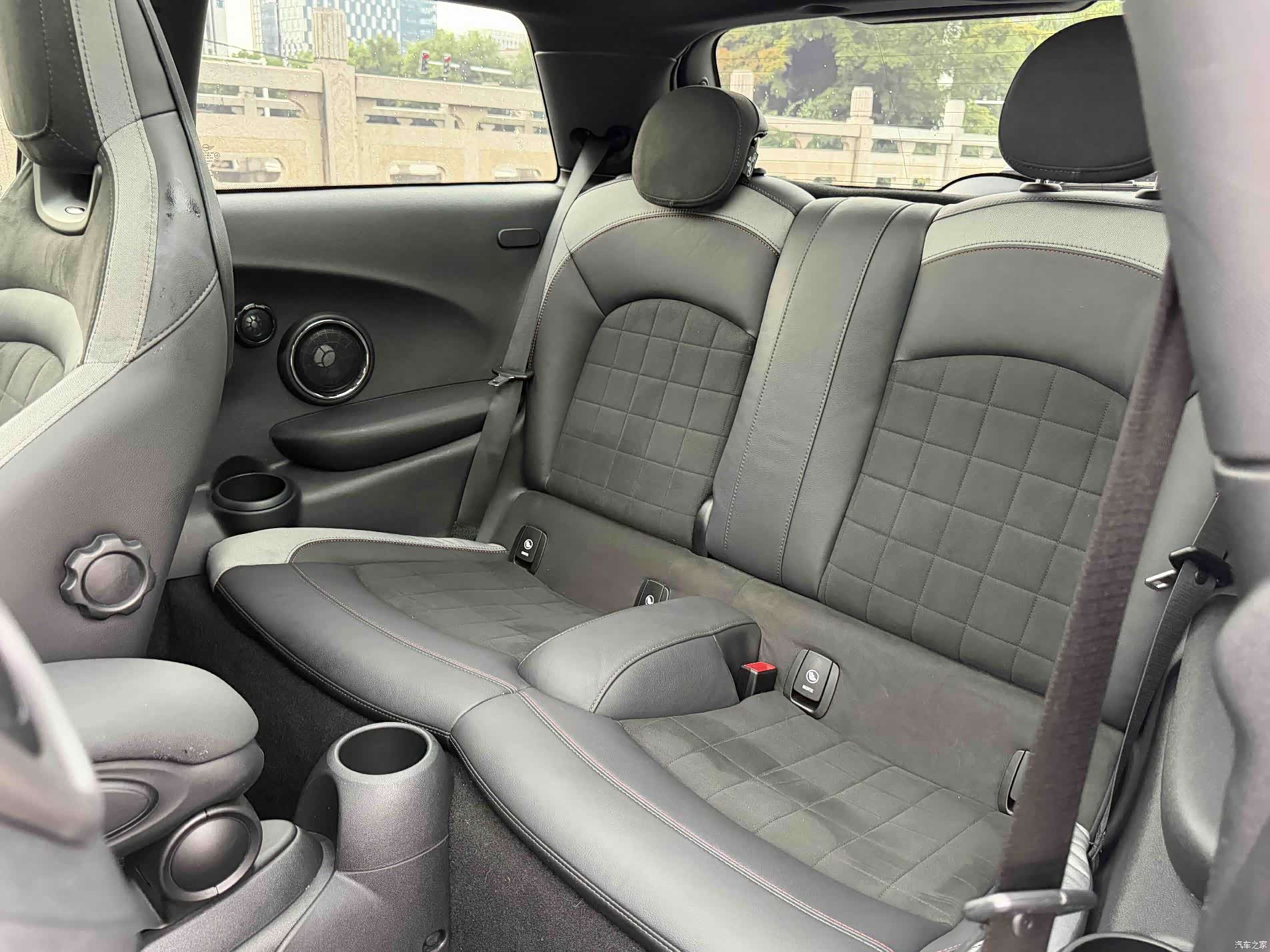 Mini Cooper, 2020 13