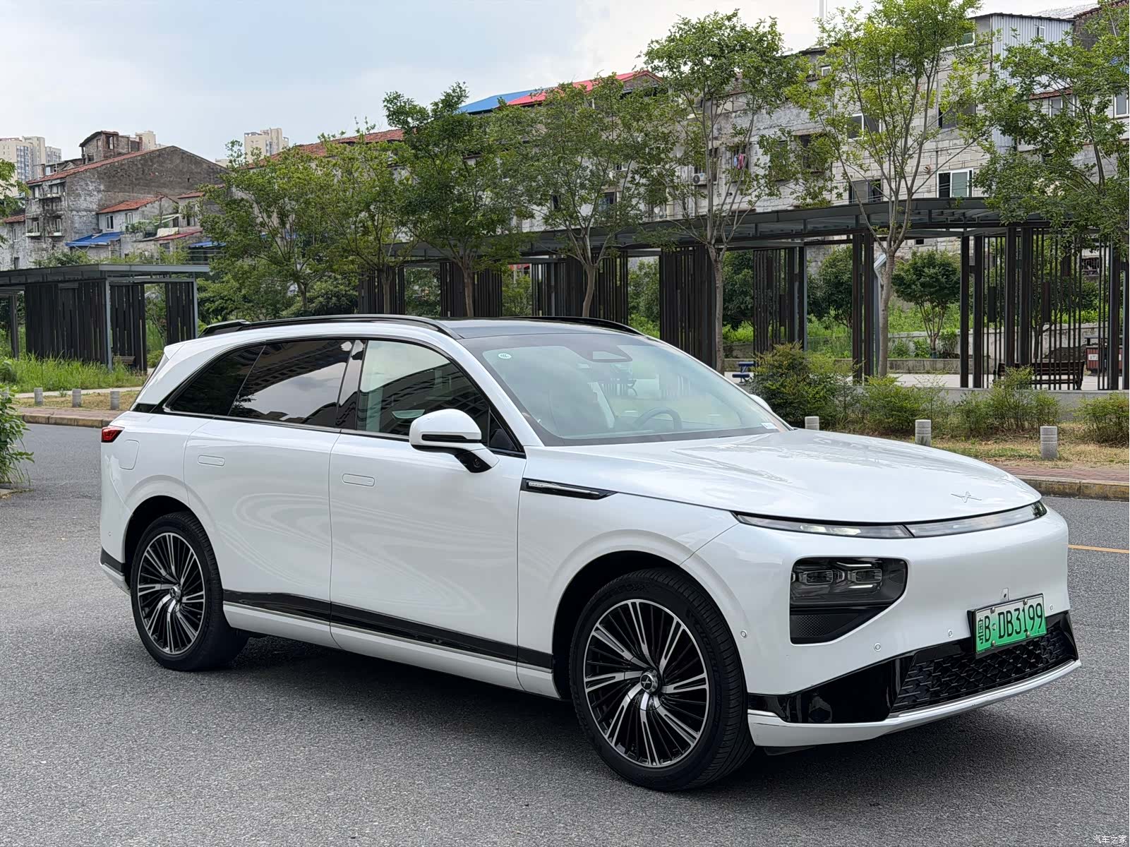 Xpeng G9, 2023 3