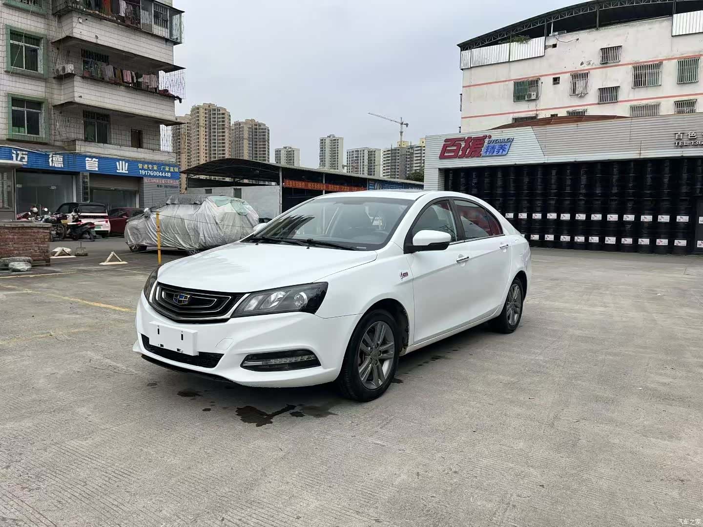 Geely Emgrand, 2017 3